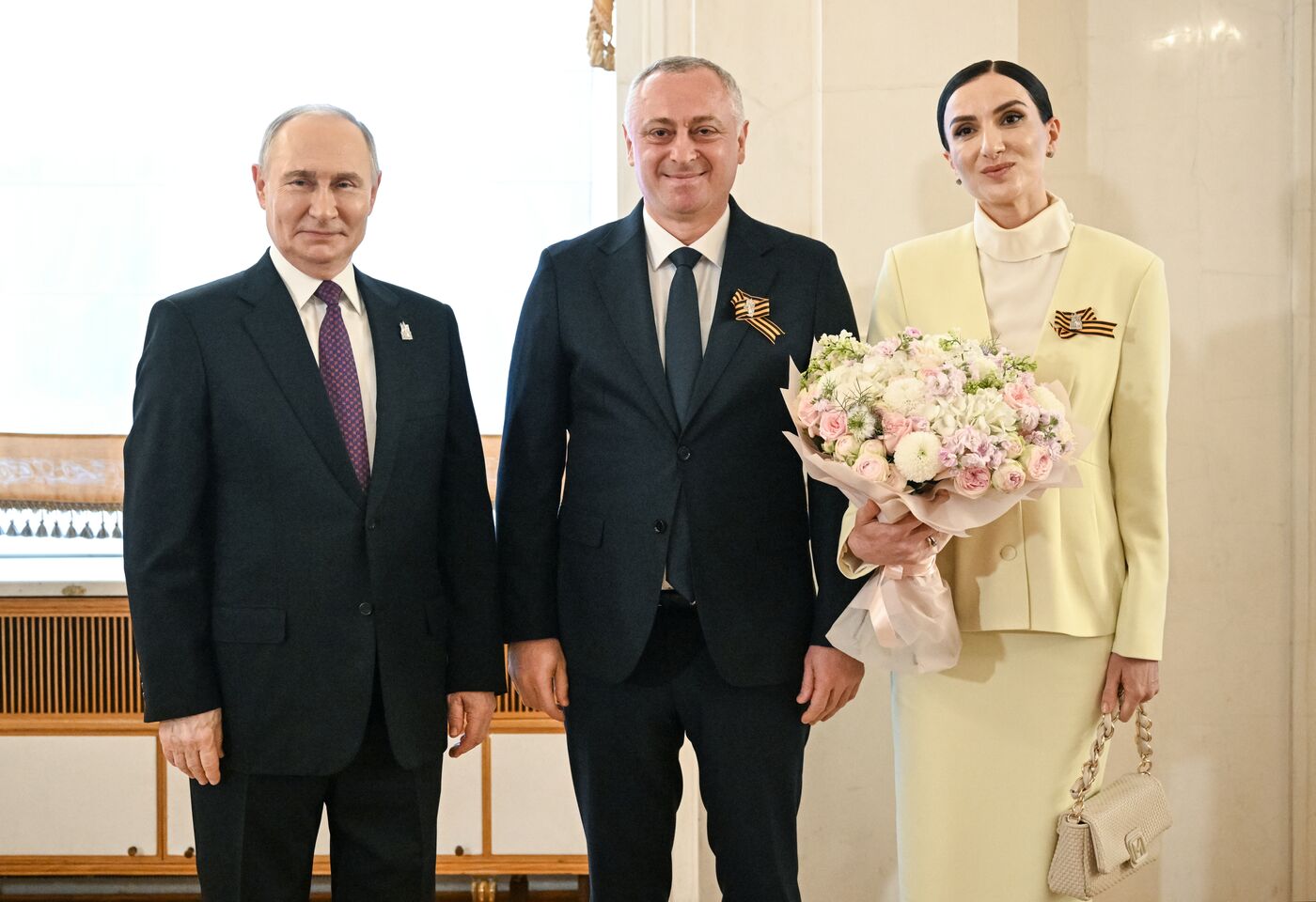 Прибытие глав иностранных делегаций в Кремль на праздничный концерт