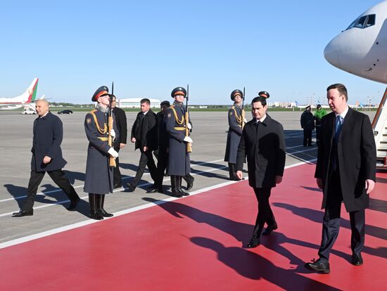 Прилет президента Туркменистана Сердара Бердымухамедова в Москву для участия в праздновании 80-летия Победы