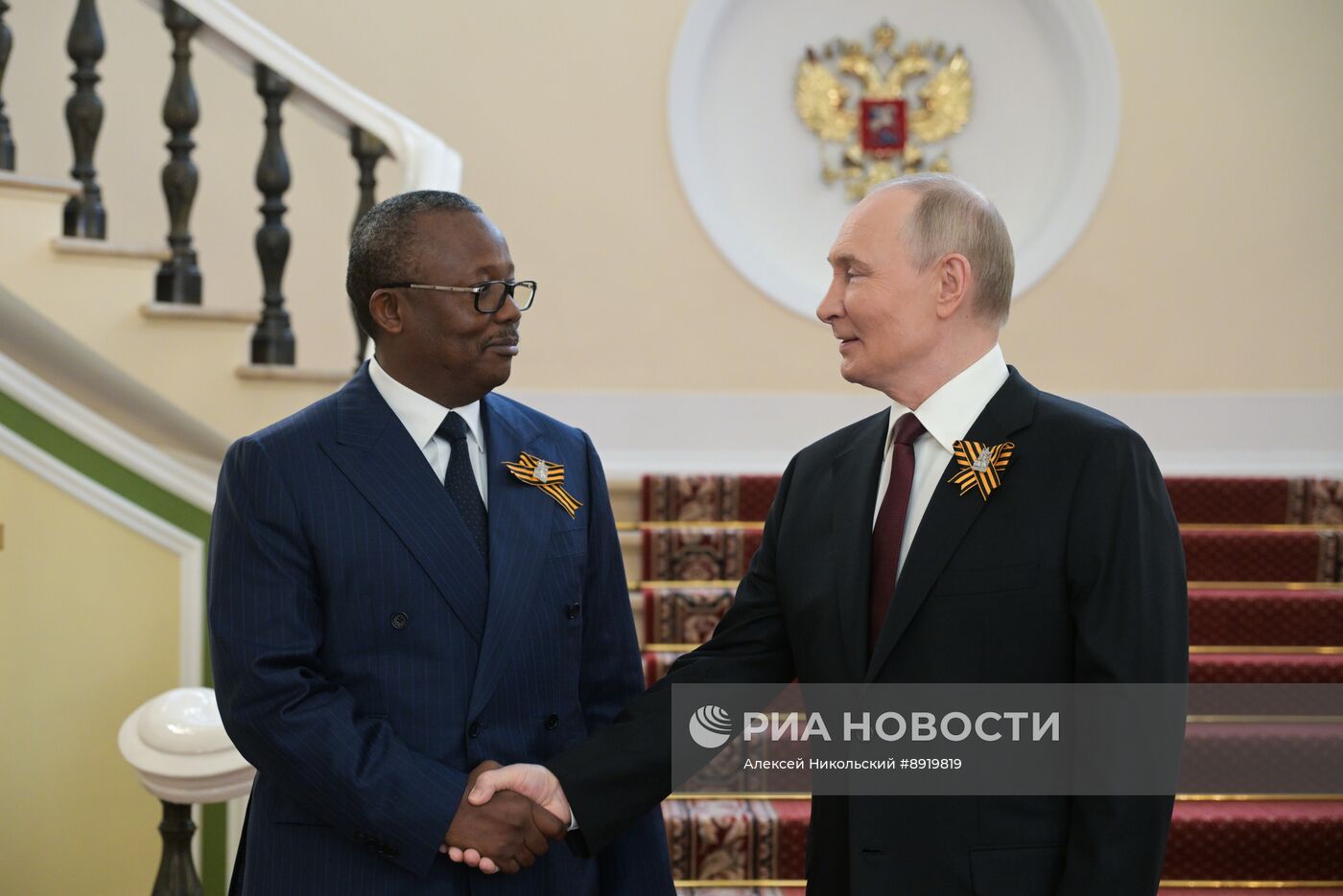 Встреча президента РФ В. Путина и иностранных лидеров