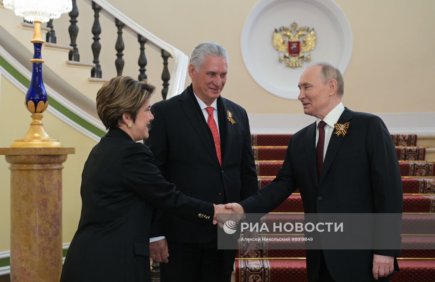 Встреча президента РФ В. Путина и иностранных лидеров