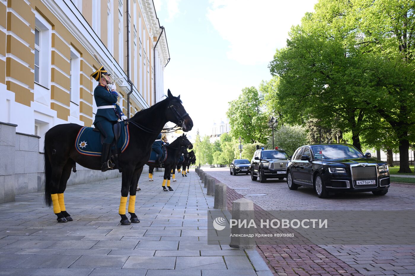 Встреча президента РФ В. Путина и иностранных лидеров
