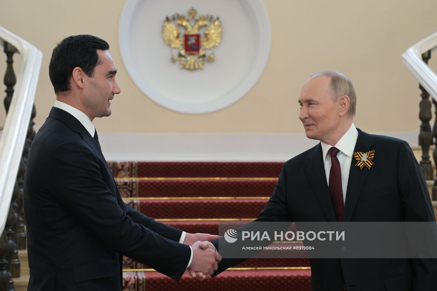 Встреча президента РФ В. Путина и иностранных лидеров