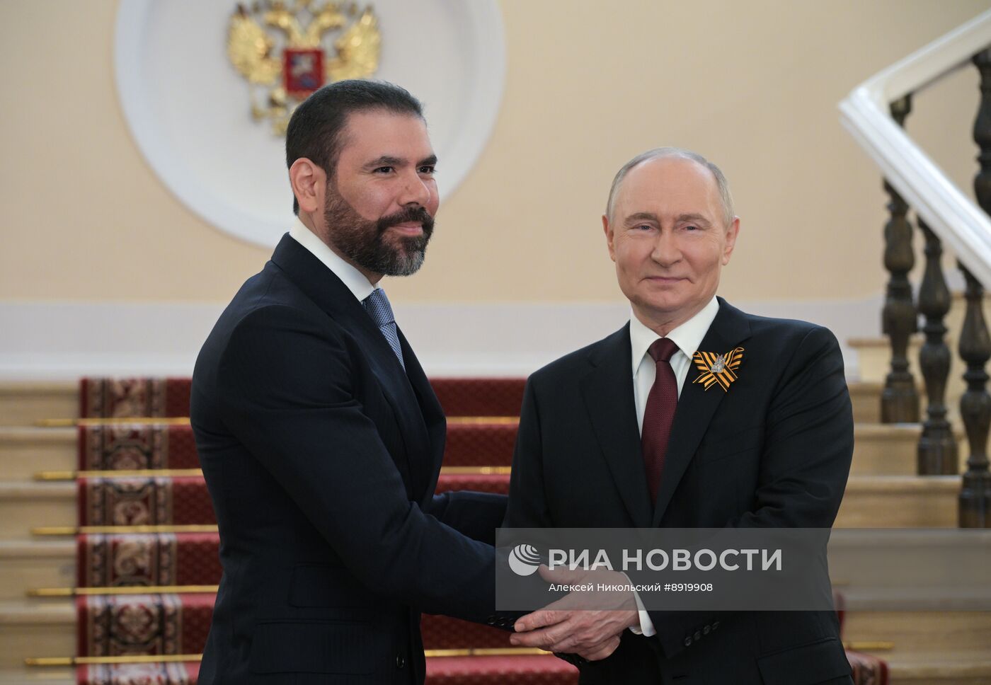 Встреча президента РФ В. Путина и иностранных лидеров