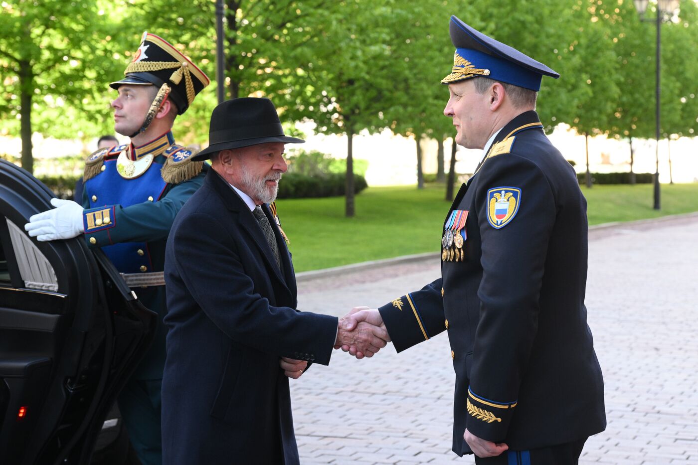 Встреча президента РФ В. Путина и иностранных лидеров