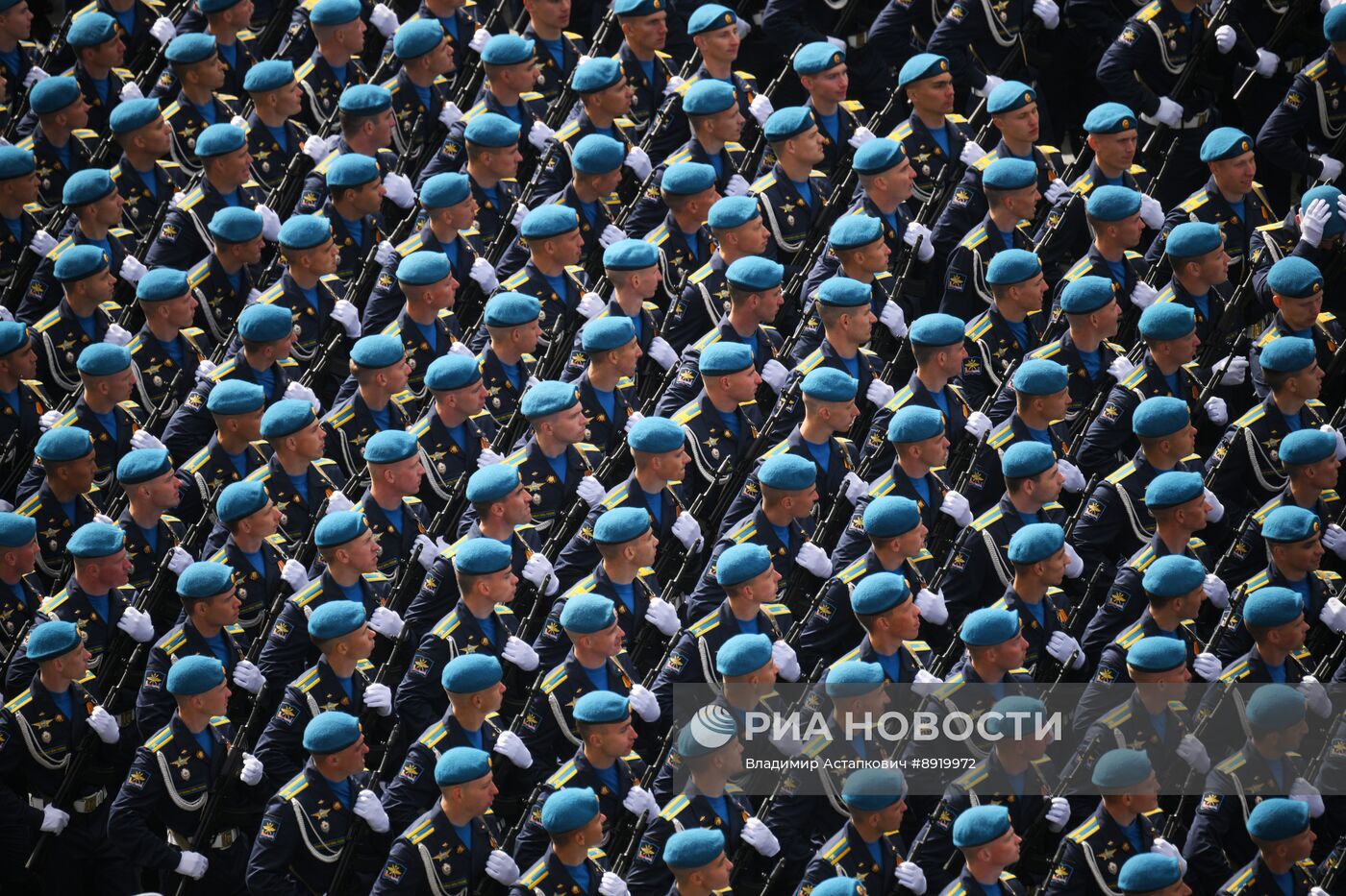 Москва. Военный парад, посвященный 80-летию Победы в Великой Отечественной войне