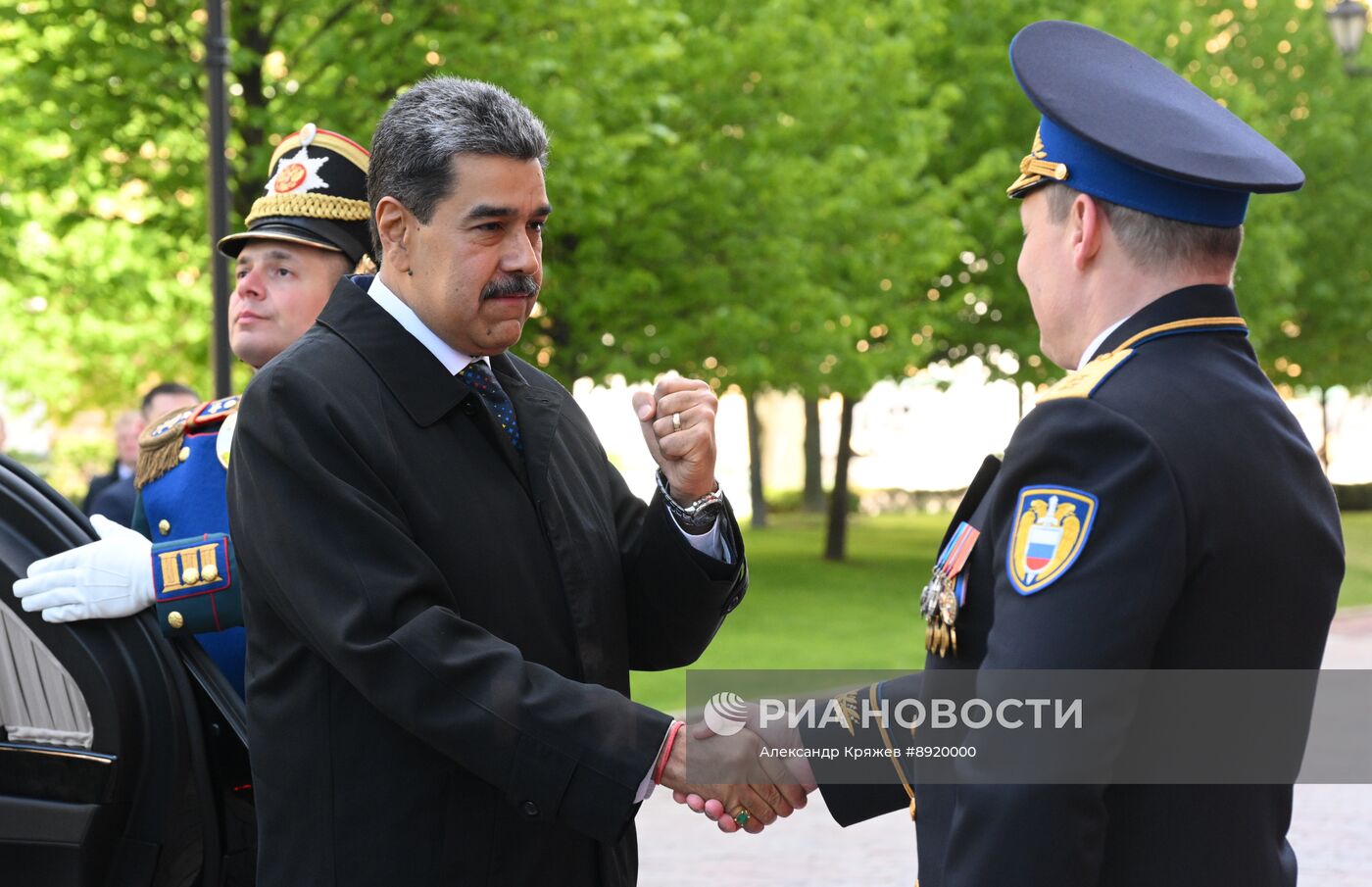 Встреча президента РФ В. Путина и иностранных лидеров