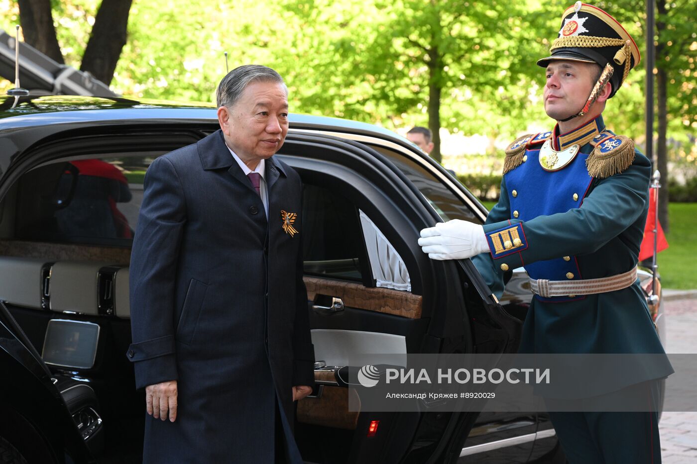 Встреча президента РФ В. Путина и иностранных лидеров