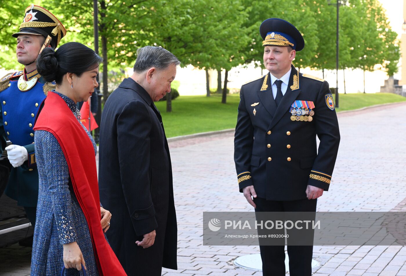Встреча президента РФ В. Путина и иностранных лидеров