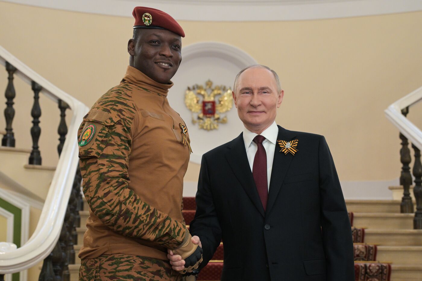 Встреча президента РФ В. Путина и иностранных лидеров