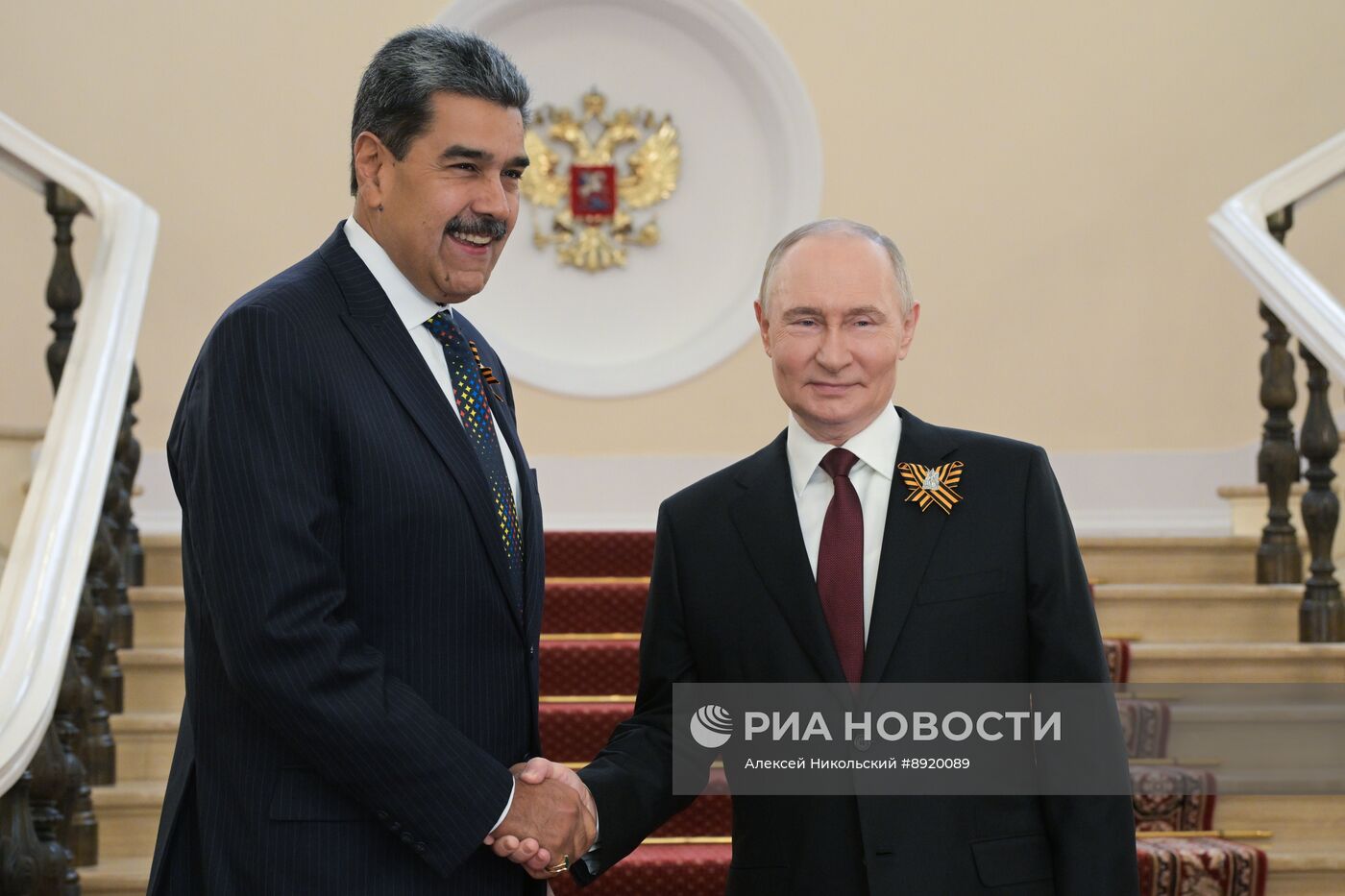 Встреча президента РФ В. Путина и иностранных лидеров