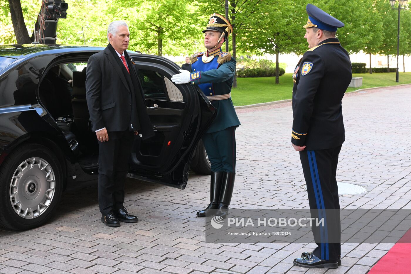 Встреча президента РФ В. Путина и иностранных лидеров