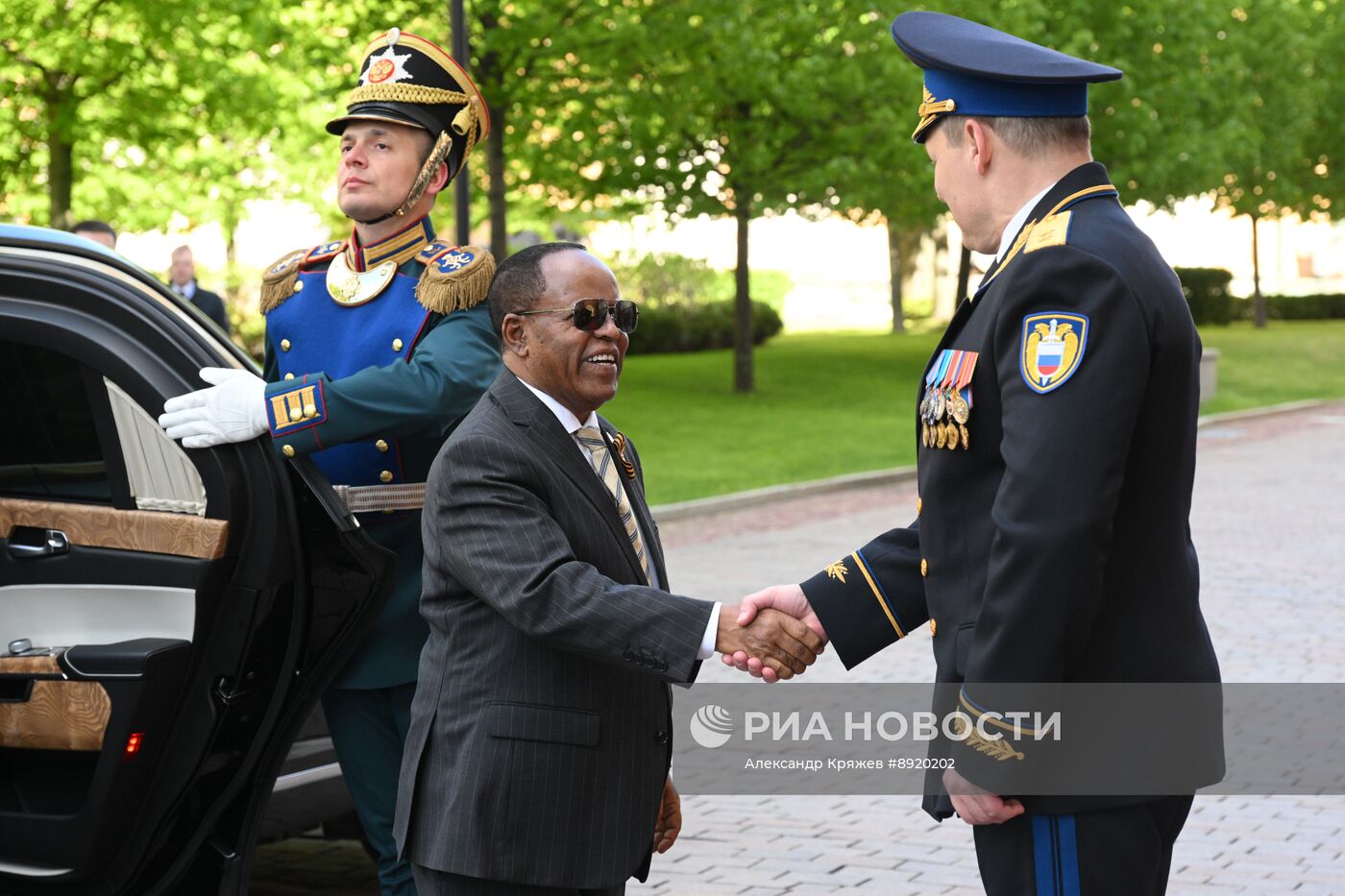 Встреча президента РФ В. Путина и иностранных лидеров