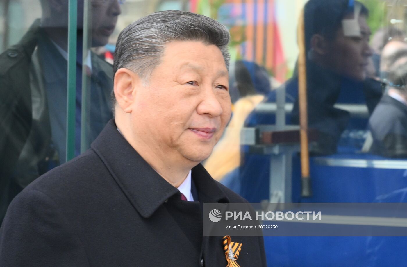 Президент РФ В. Путин и иностранные лидеры на военном параде в честь 80-летия Победы