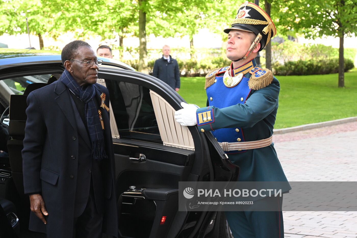 Встреча президента РФ В. Путина и иностранных лидеров