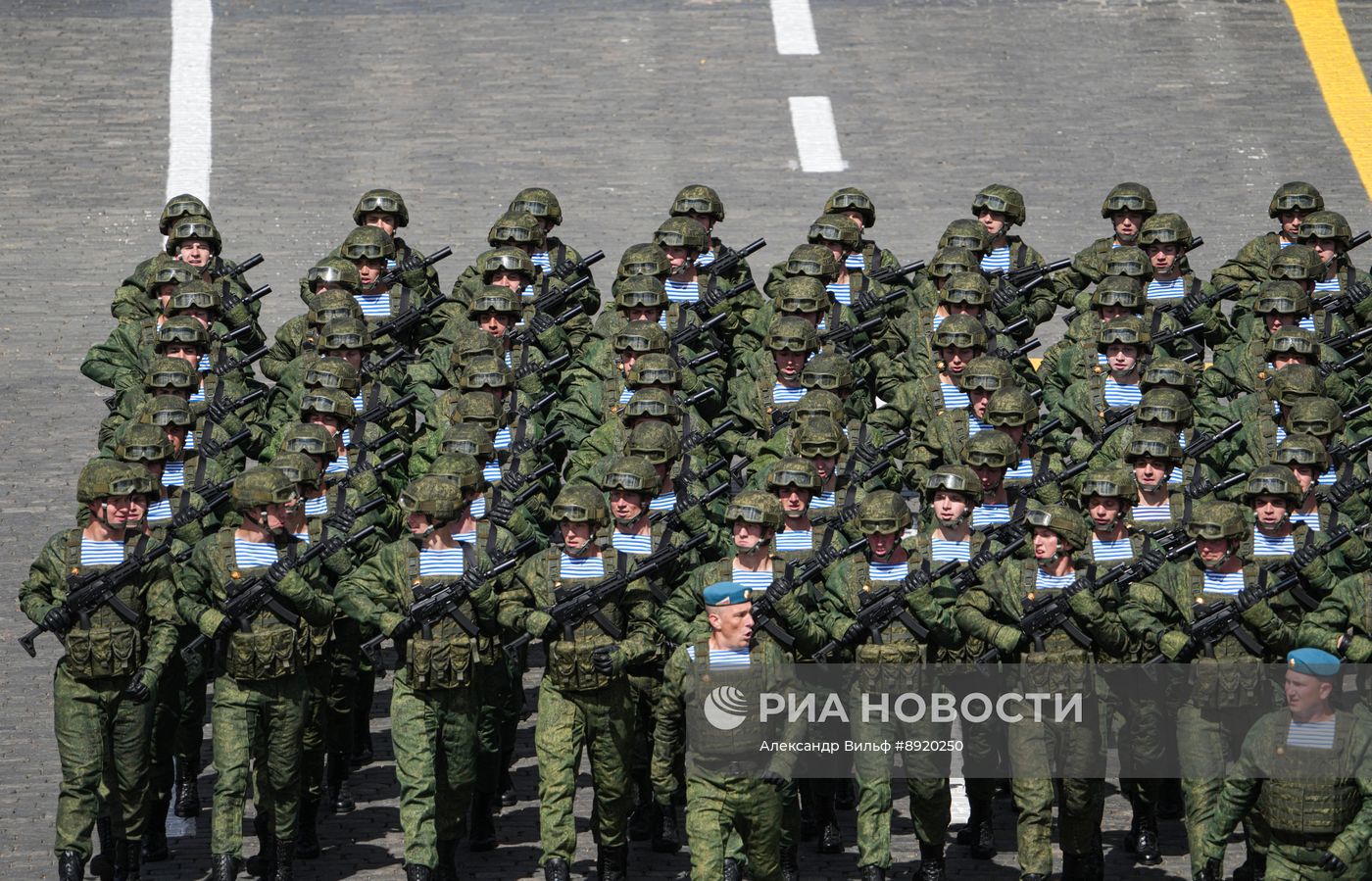 Москва. Военный парад, посвященный 80-летию Победы в Великой Отечественной войне