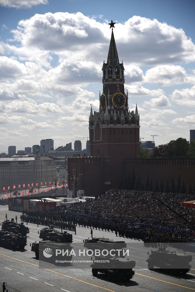 Москва. Военный парад, посвященный 80-летию Победы в Великой Отечественной войне