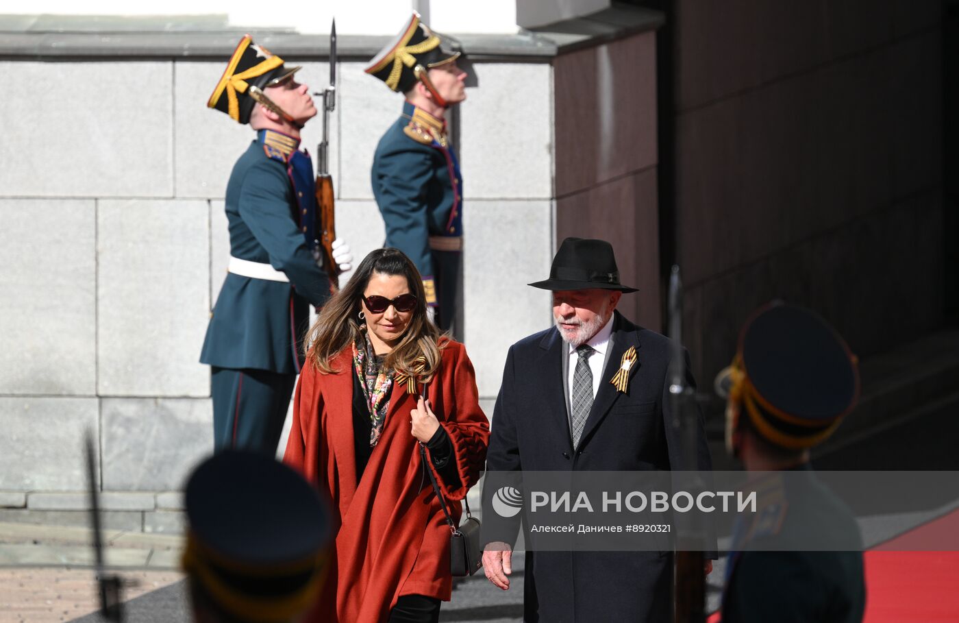 Встреча президента РФ В. Путина и иностранных лидеров