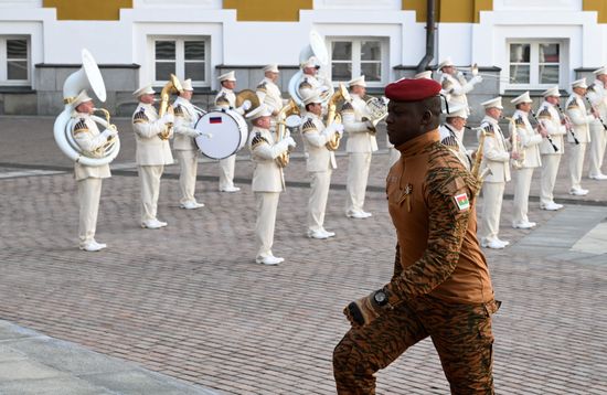 Встреча президента РФ В. Путина и иностранных лидеров