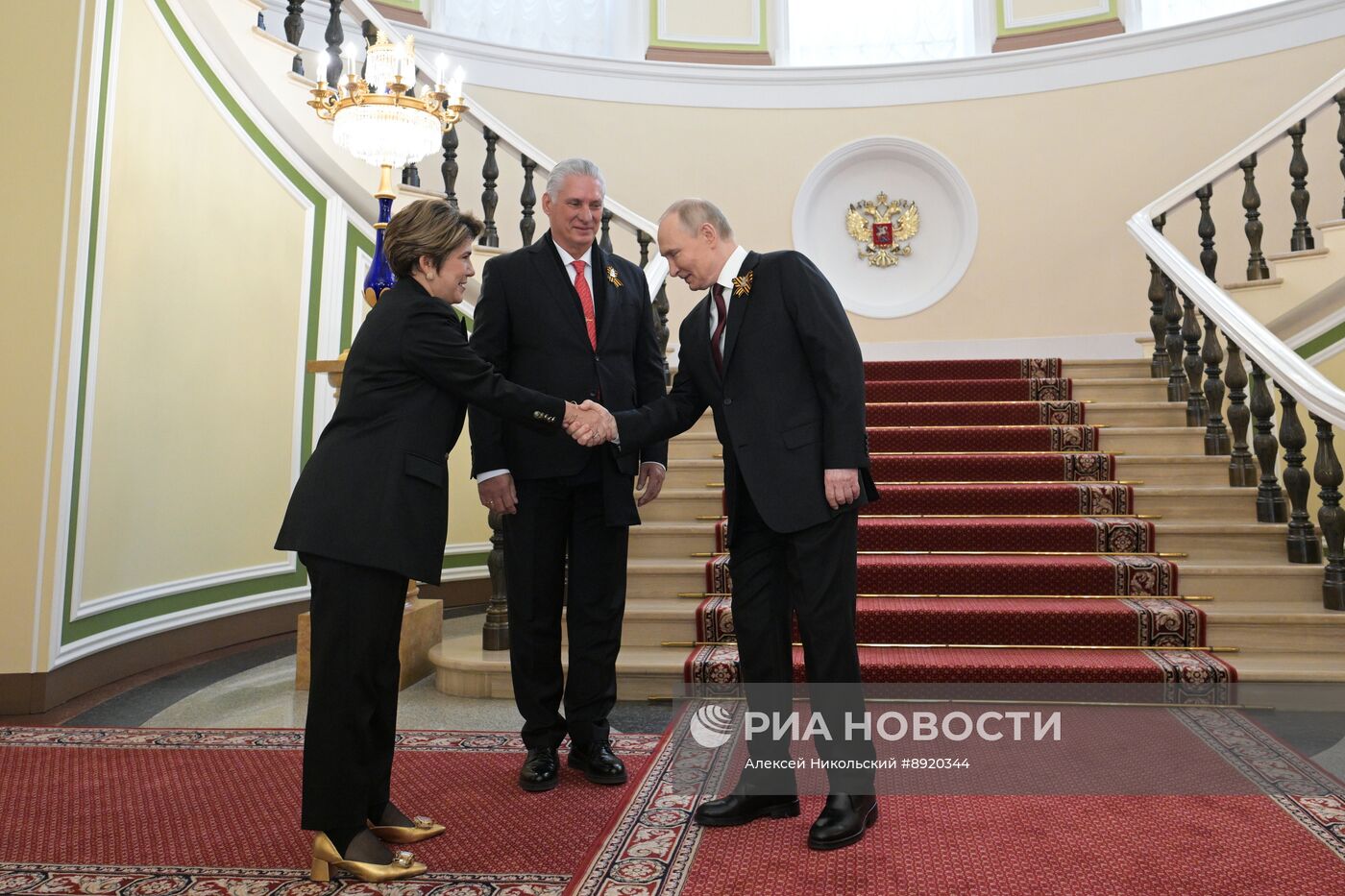 Встреча президента РФ В. Путина и иностранных лидеров