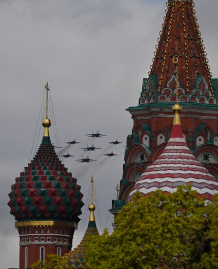 Москва. Военный парад, посвященный 80-летию Победы в Великой Отечественной войне