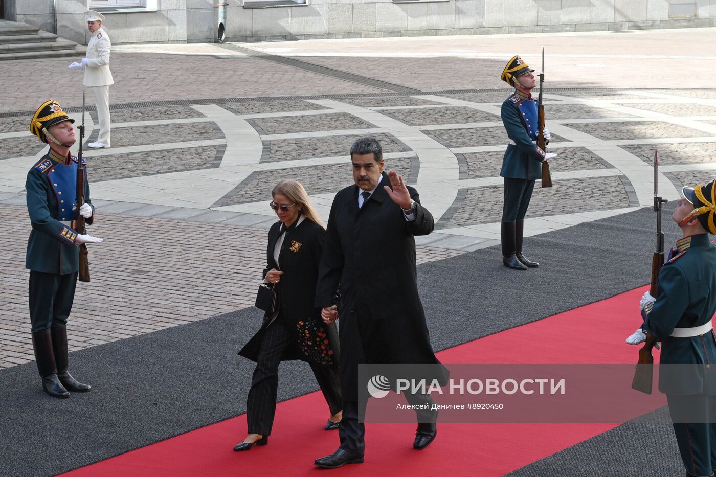 Встреча президента РФ В. Путина и иностранных лидеров