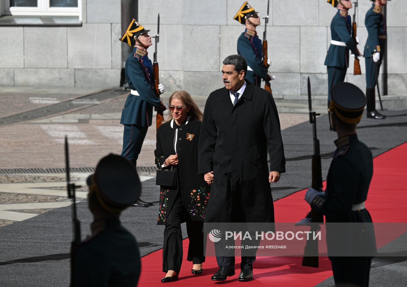 Встреча президента РФ В. Путина и иностранных лидеров