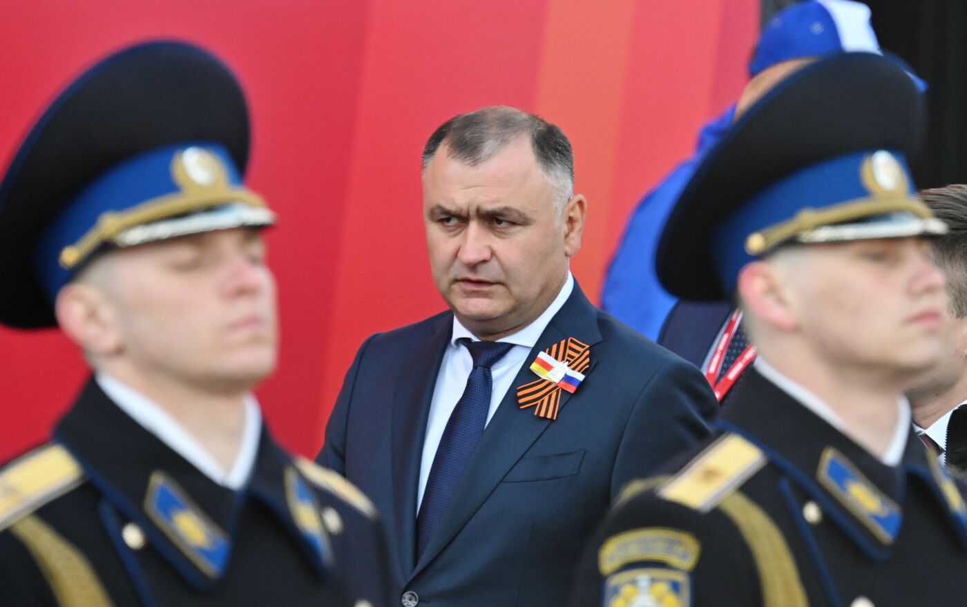 Президент РФ В. Путин и иностранные лидеры на военном параде в честь 80-летия Победы 