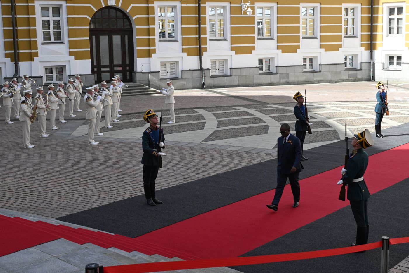 Встреча президента РФ В. Путина и иностранных лидеров