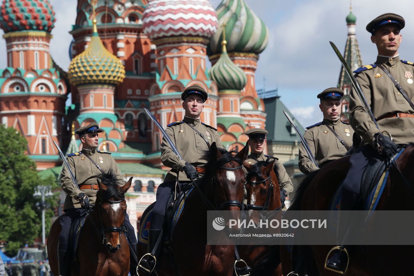 Москва. Военный парад, посвященный 80-летию Победы в Великой Отечественной войне