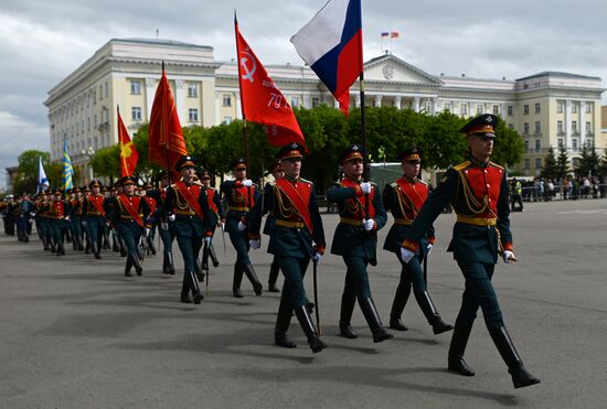 Город-герой Смоленск. Военный парад, посвященный 80-летию Победы