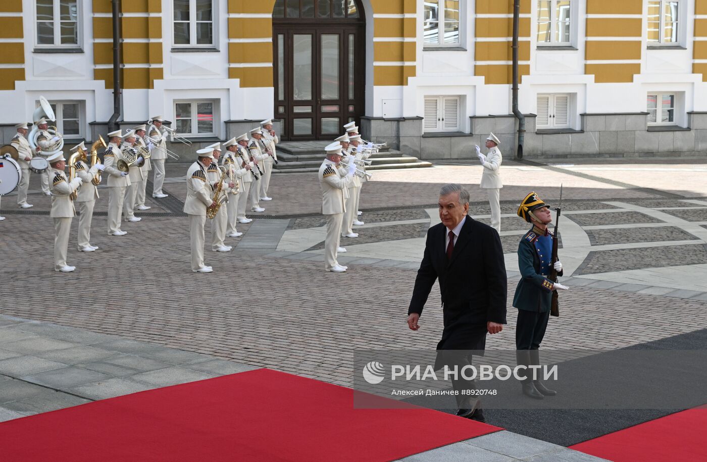 Встреча президента РФ В. Путина и иностранных лидеров