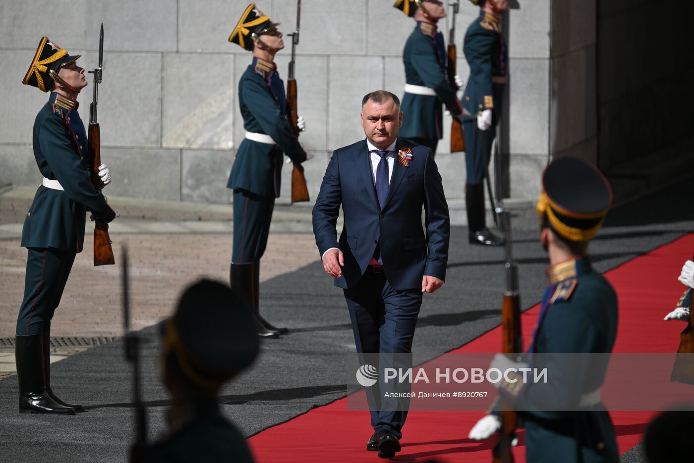 Встреча президента РФ В. Путина и иностранных лидеров