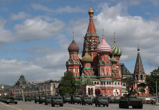 Москва. Военный парад, посвященный 80-летию Победы в Великой Отечественной войне