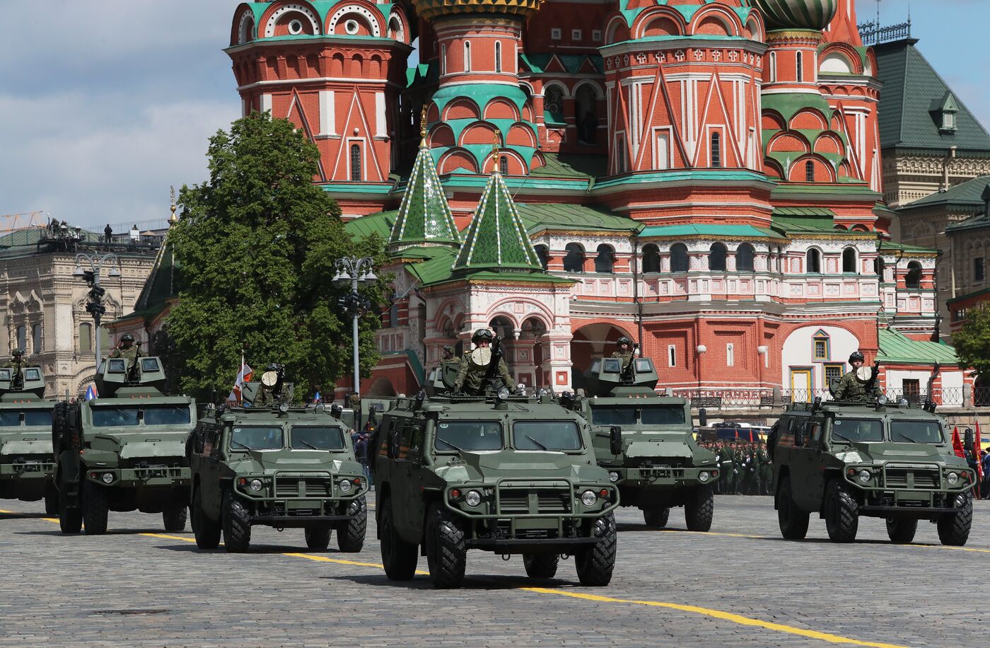 Москва. Военный парад, посвященный 80-летию Победы в Великой Отечественной войне