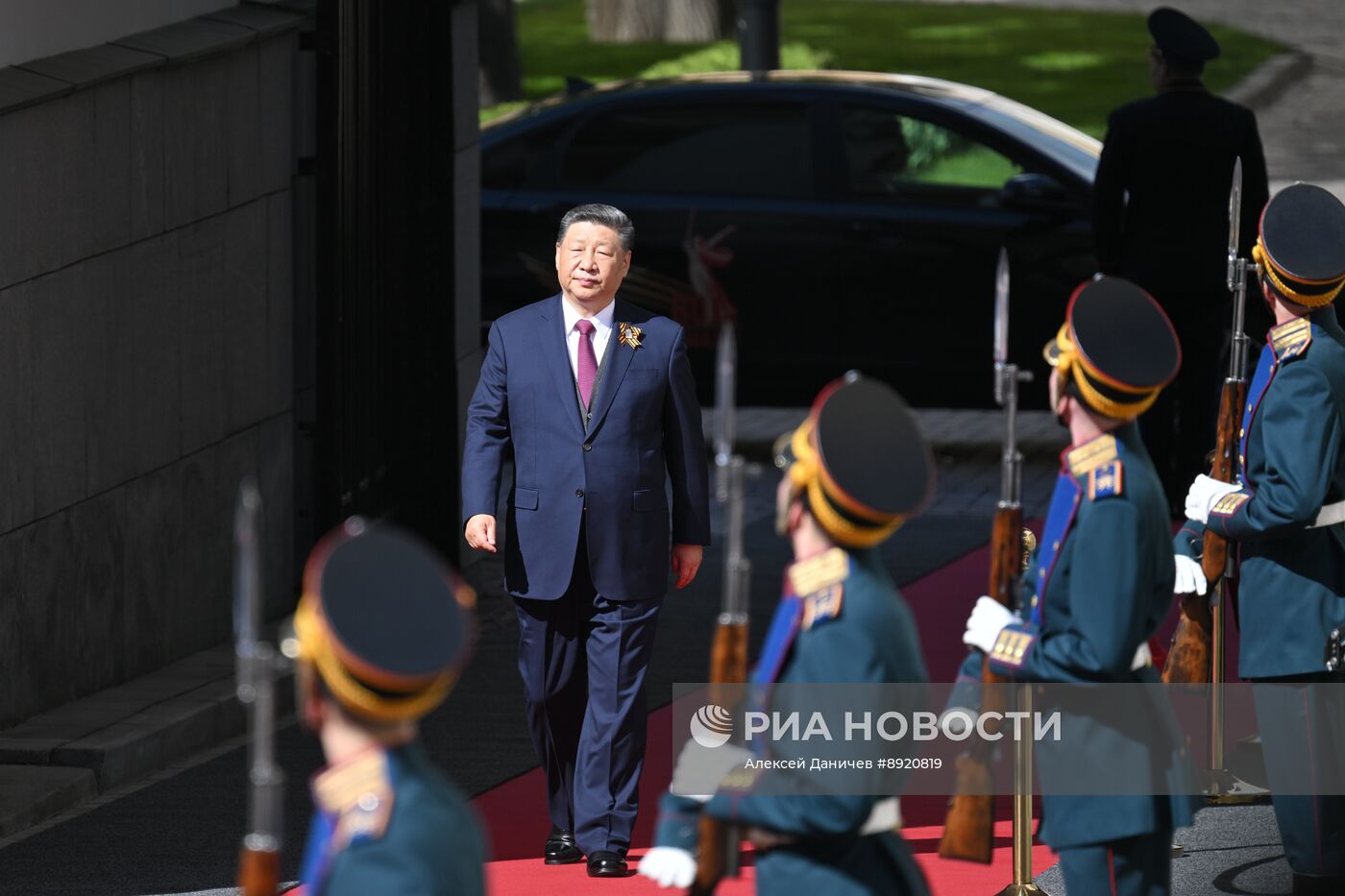 Встреча президента РФ В. Путина и иностранных лидеров