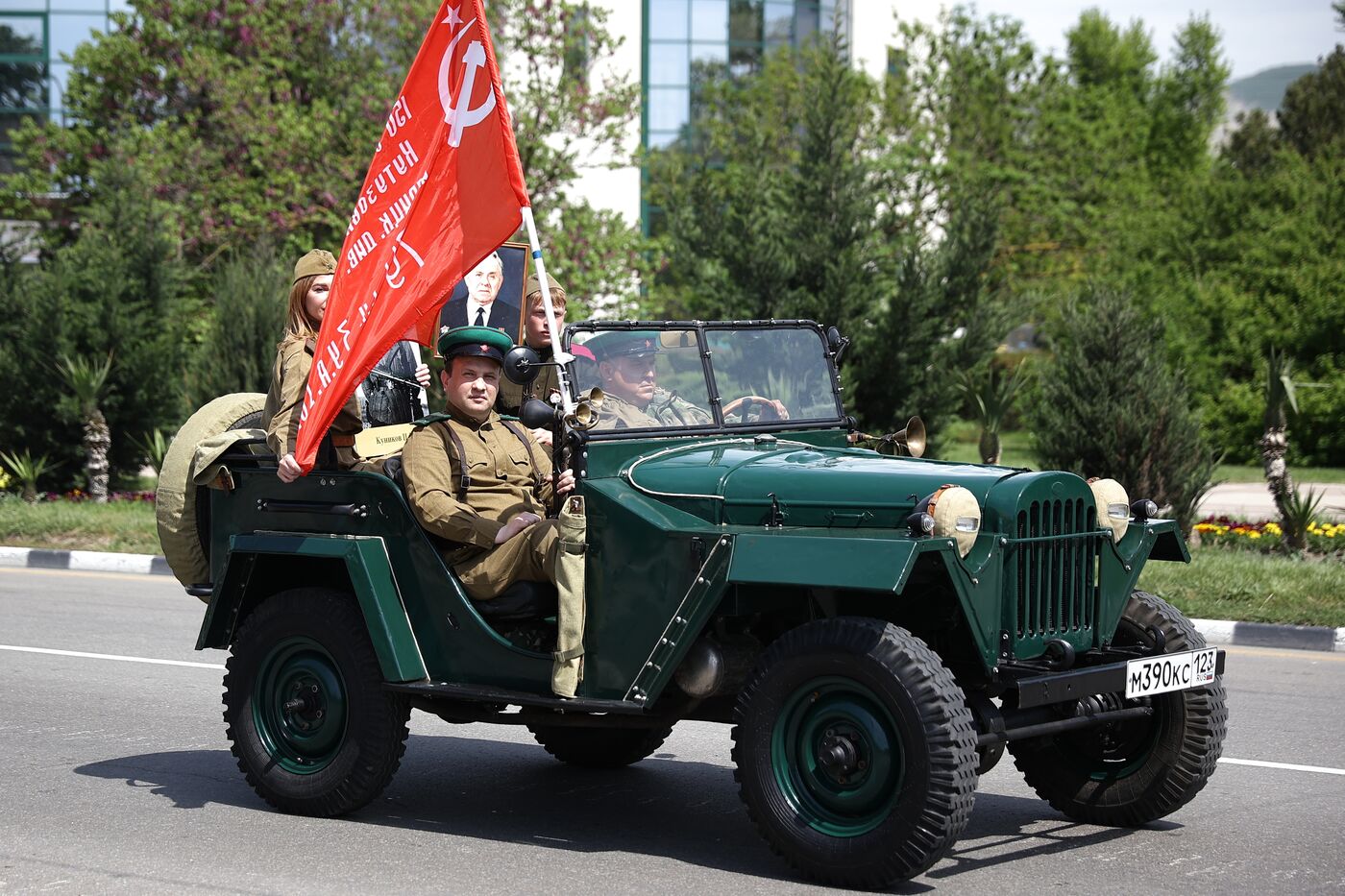 Город-герой Новороссийск. Военный парад, посвященный 80-летию Победы