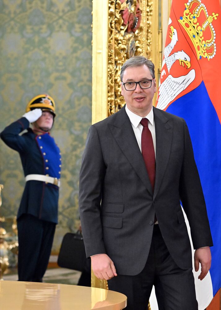 Встреча президента РФ В. Путина и президента Сербии Александра Вучича