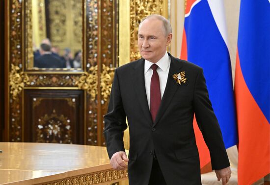 Президент РФ Владимир Путин во время встречи с председателем правительства Словакии Робертом Фицо. Место: Россия, Москва. Автор: Станислав Красильников/РИА Новости. Встреча президента РФ В. Путина и премьер-министра Словакии Р. Фицо