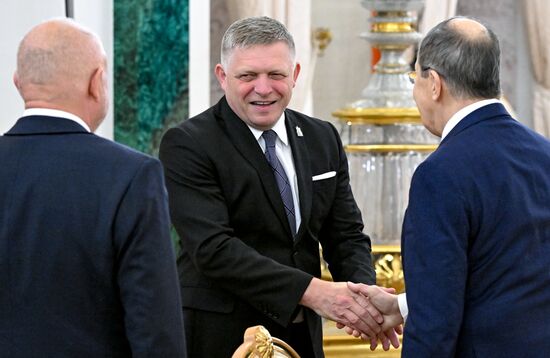 Председатель правительства Словакии Роберт Фицо во время встречи с президентом РФ Владимиром Путиным. Место: Россия, Москва. Автор: Сергей Бобылев/РИА Новости. Встреча президента РФ В. Путина и премьер-министра Словакии Р. Фицо