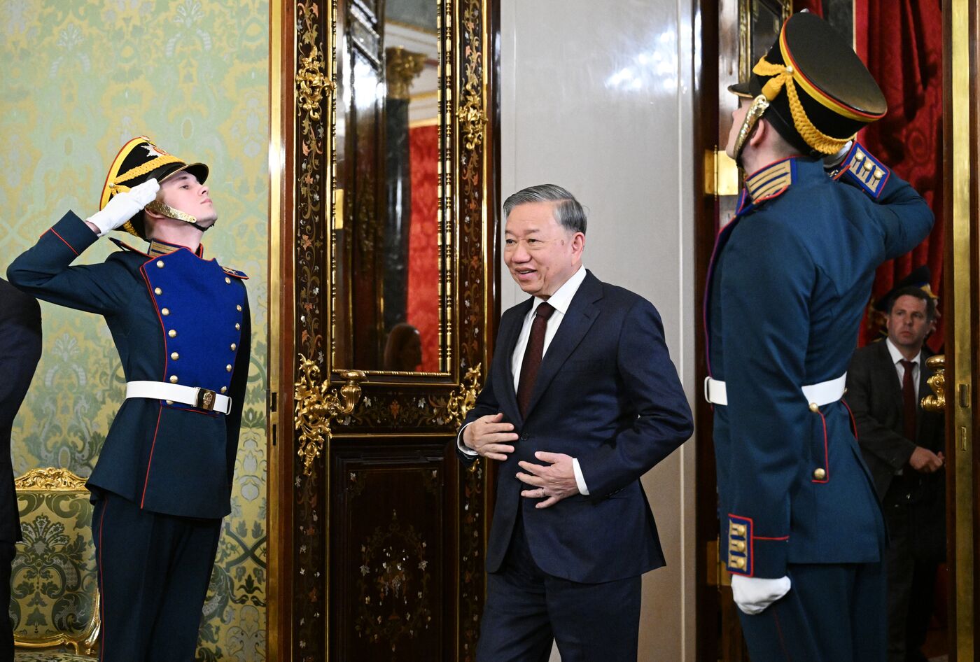 Официальный визит генсека ЦК Компартии Вьетнама То Лама в Россию