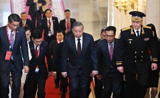 Официальный визит генсека ЦК Компартии Вьетнама То Лама в Россию