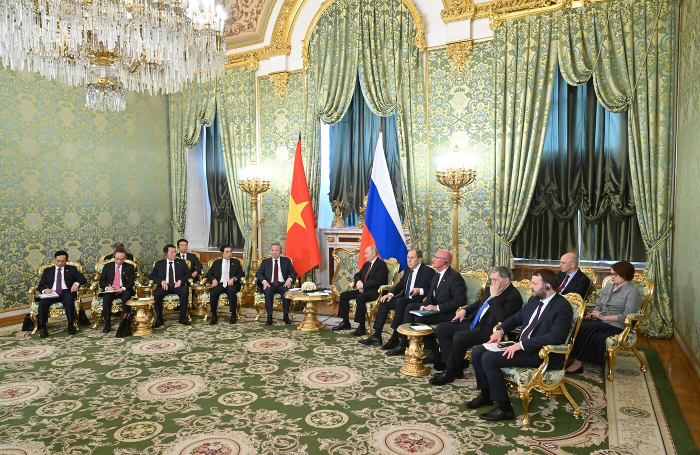 Официальный визит генсека ЦК Компартии Вьетнама То Лама в Россию