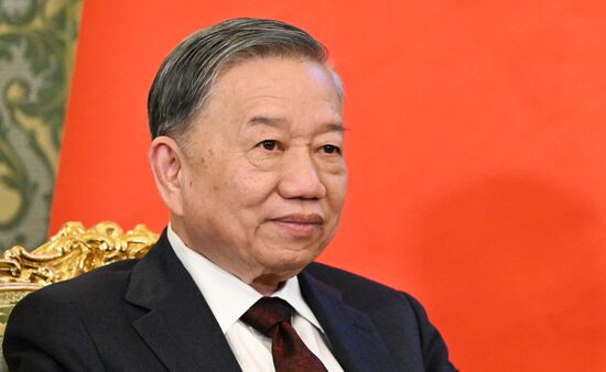 Официальный визит генсека ЦК Компартии Вьетнама То Лама в Россию