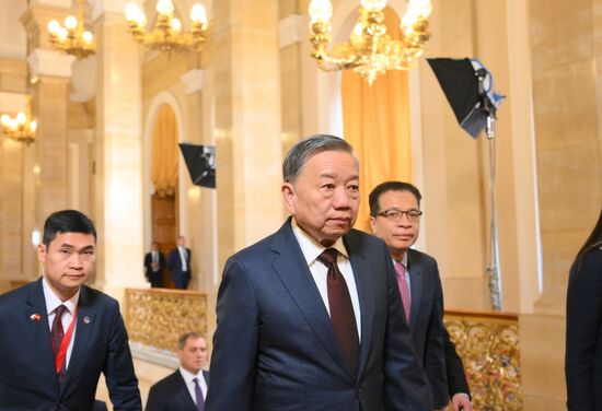 Официальный визит генсека ЦК Компартии Вьетнама То Лама в Россию