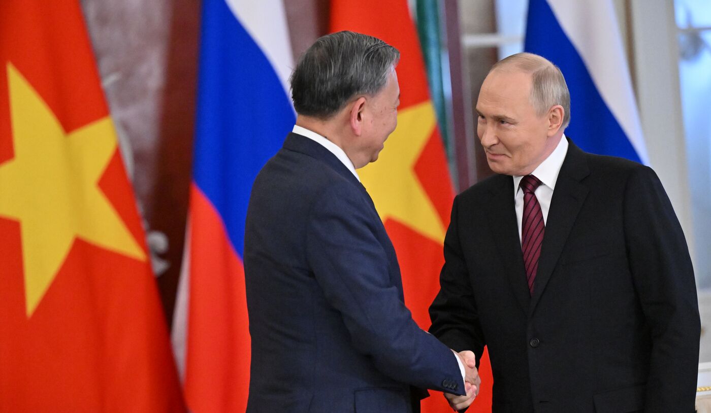 Официальный визит генсека ЦК Компартии Вьетнама То Лама в Россию