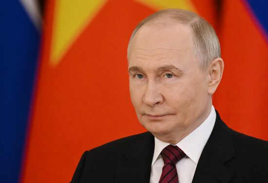 Официальный визит генсека ЦК Компартии Вьетнама То Лама в Россию