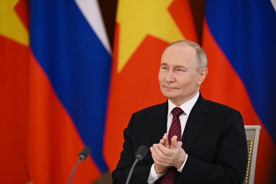 Официальный визит генсека ЦК Компартии Вьетнама То Лама в Россию