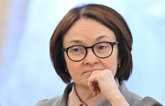 Встреча президента РФ В. Путина и президента Зимбабве Э. Мнангагвы