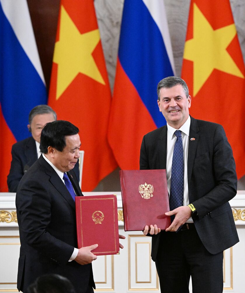 Официальный визит генсека ЦК Компартии Вьетнама То Лама в Россию