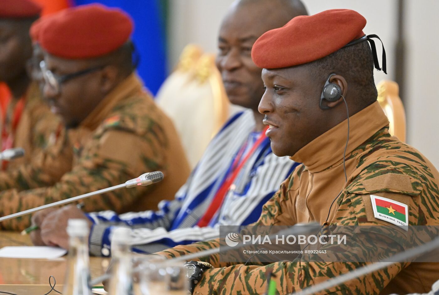 Встреча президента РФ В. Путина и президента Буркина-Фасо Ибрагима Траоре